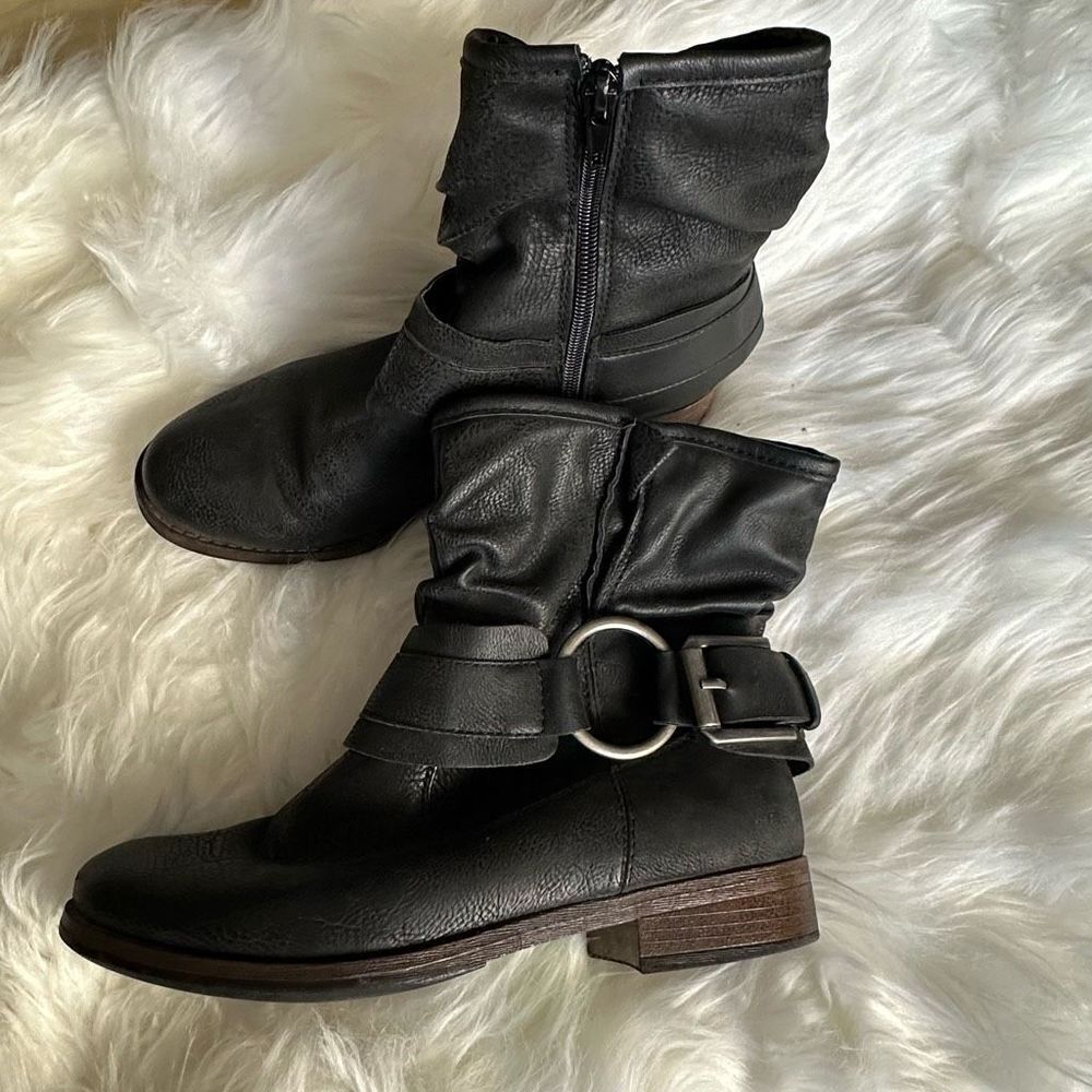 Crown Vintage black buckled booties, zippered sides